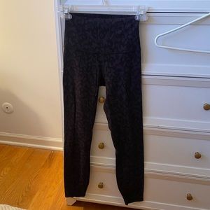 LULULEMON Aligns - Intertwined Camo Deep Coal Multi